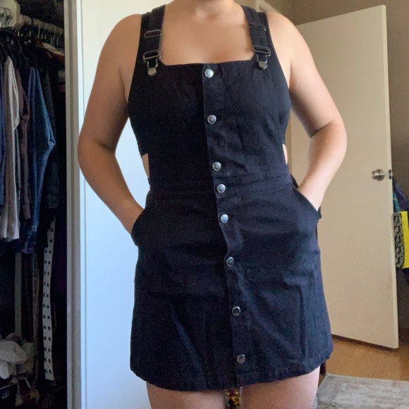 Divided Overall Dress - Picture 1 of 4